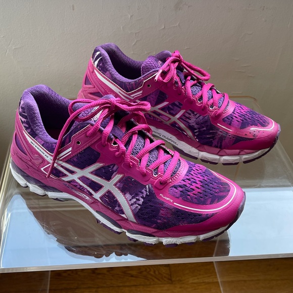 ASICS Gel-Kayano 22 - Picture 6 of 16